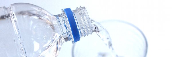 腎臓病の食事療法：水分摂取量のコントロール